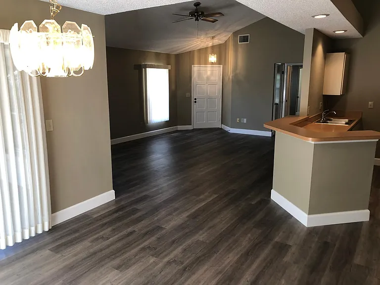 11813 Hickorynut Dr — Photo 7