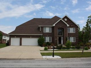 84 W Woodland Dr, South Holland, IL 60473