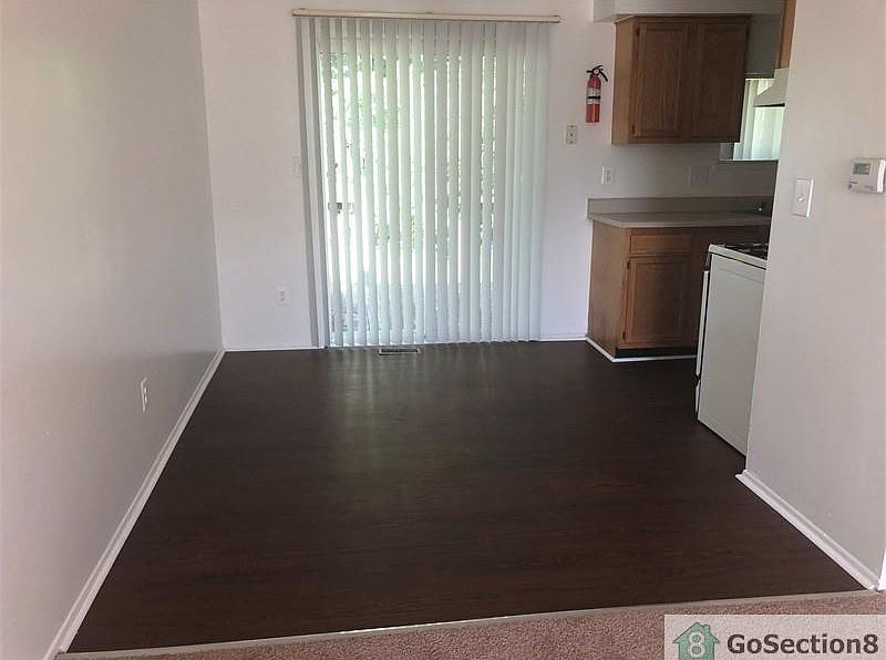 1st image of 681 Villa Dr