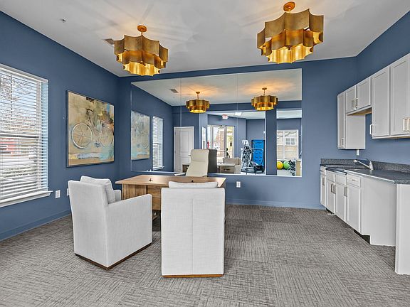 4th image of 4310 Park Rd APT 201