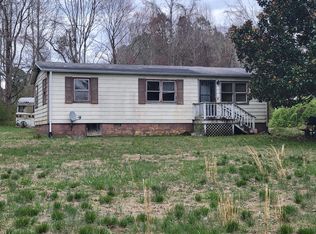 541 Union Mill Rd, Farnham, VA 22460