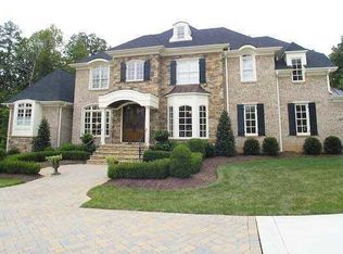 10608 Firwood Ln, Raleigh, NC 27614