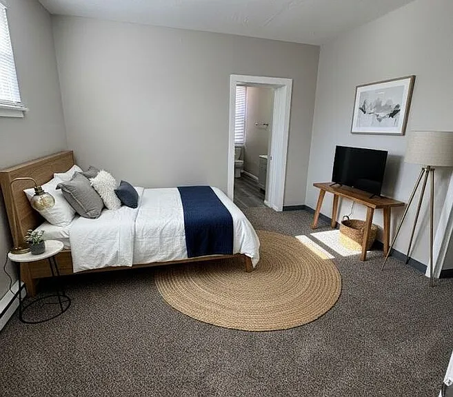 229 N Sandusky St #4 — Photo 11