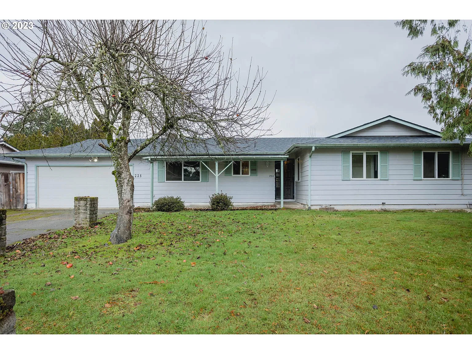 234 Butte Ct SE photo 1