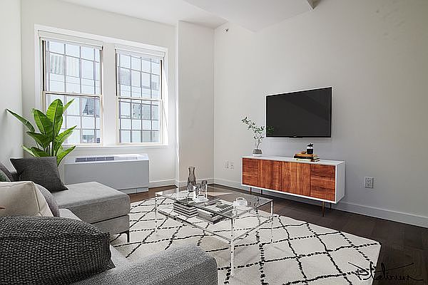 1st image of 116 John St #27077