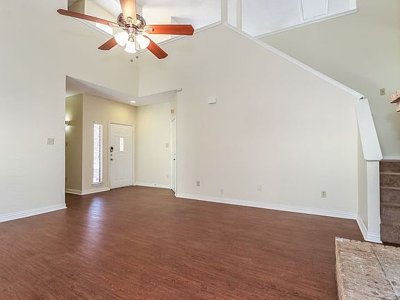 5th image of 6408 Meadow Glen Dr