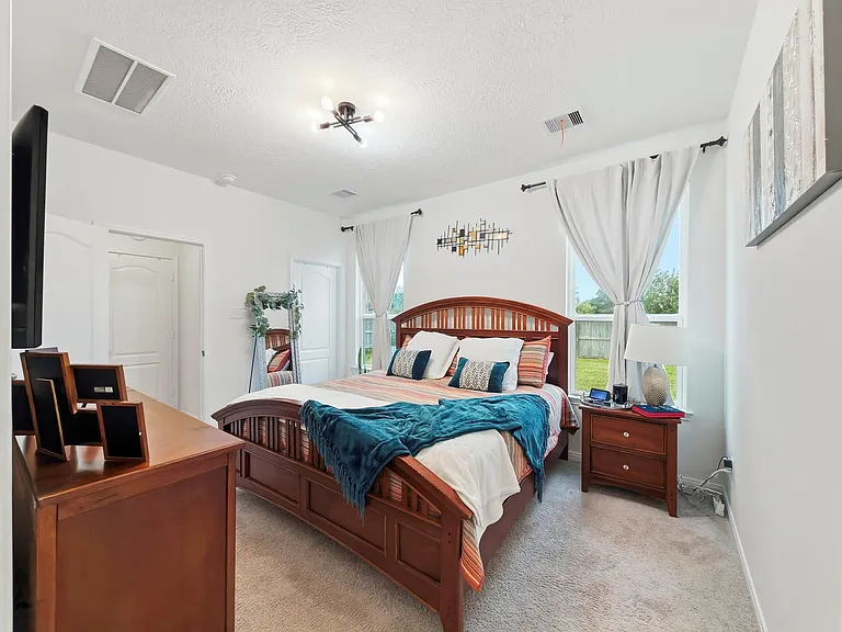 25402 Trinity Oakley Ct — Photo 10