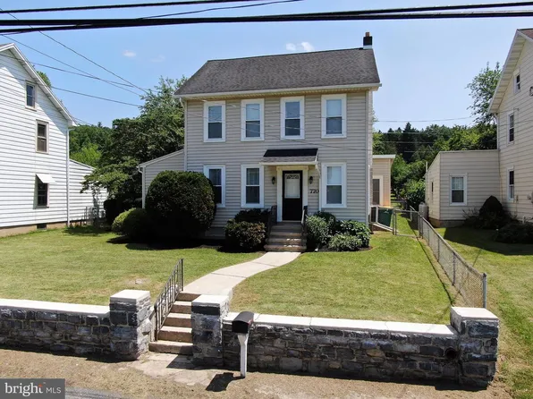 770 Fritztown Rd, Sinking Spring, PA 19608