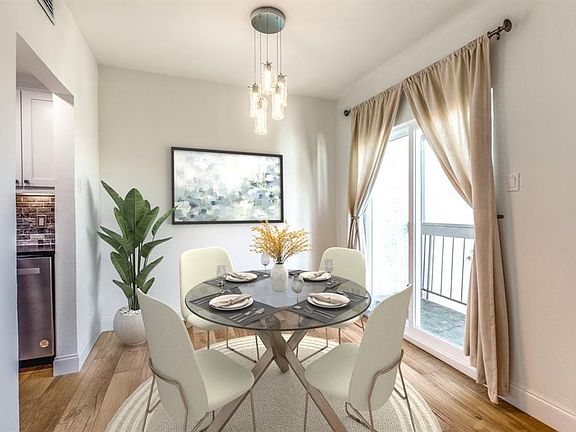 5th image of 8750 Park Ln #32