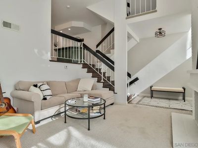 26322 W Plata Ln, Calabasas, CA, 91302