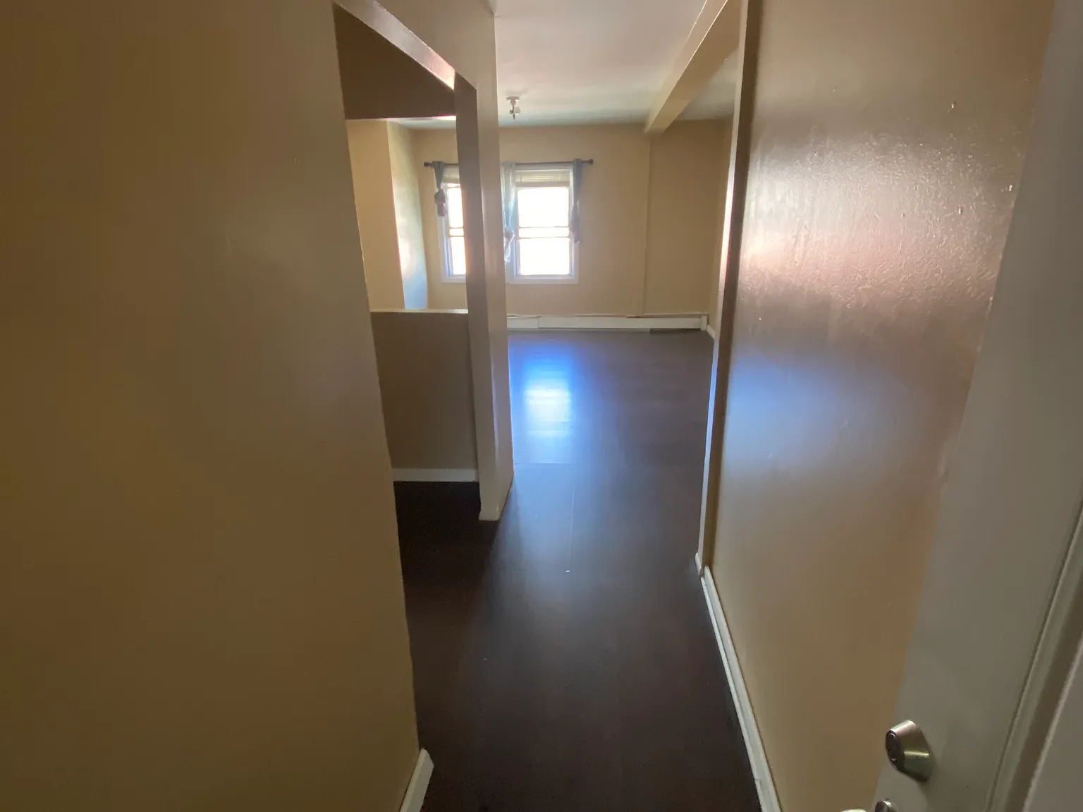 2 bed, $1,600 — Photo 3