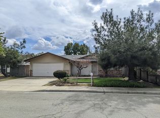 2331 Tammy Ln, Selma, CA 93662