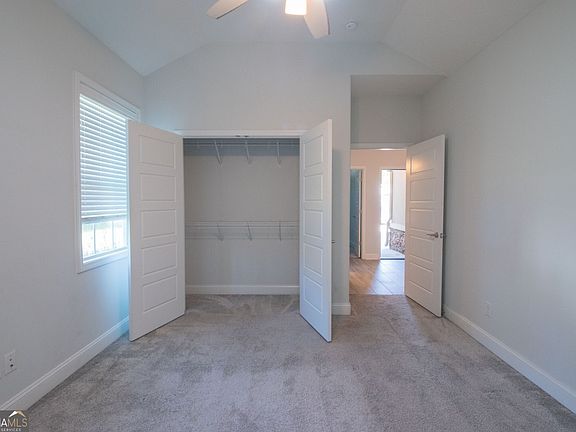 5th image of 600 Eagle Blvd