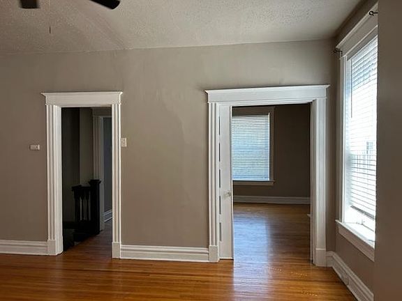 5th image of 3531 Giles Ave #2F
