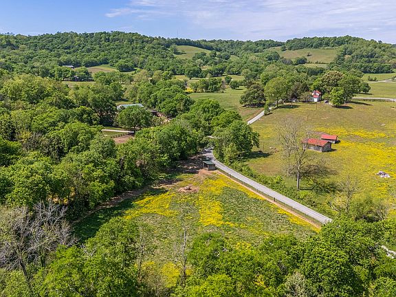 63rd image of 300 Gunter Smith Rd