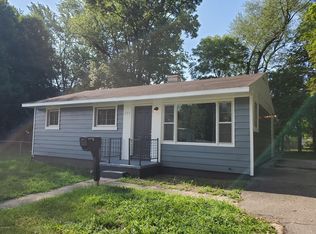 409 E Michigan Ave, Three Rivers, MI 49093