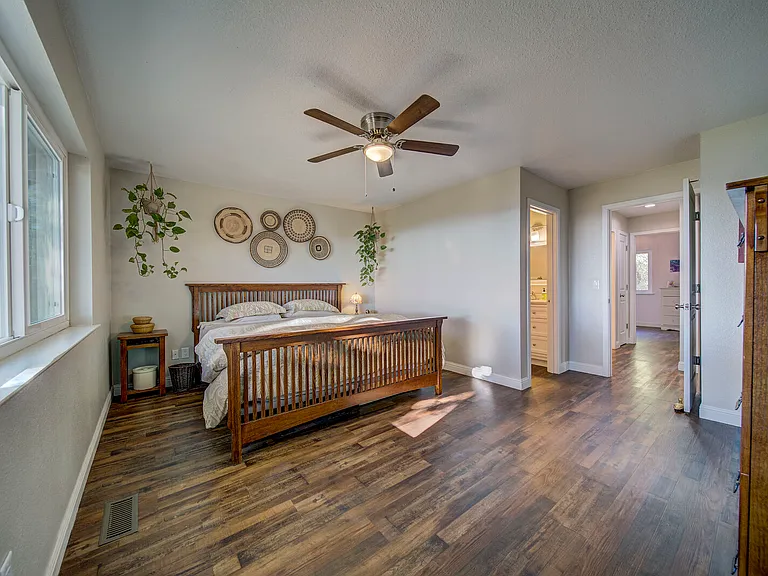 18626 Quiet Oak Pl — Photo 12
