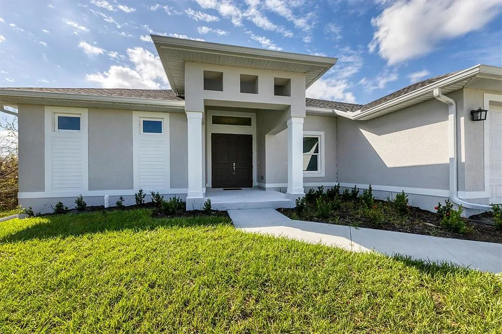 3 bed, 2.0 bath, 1900 sqft, $3,500 — Photo 3