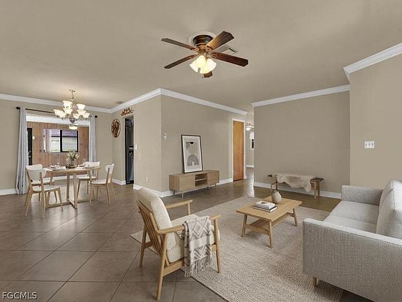 4th image of 1472 Charmont Pl