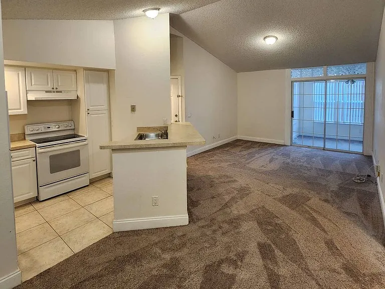 5737 Gatlin Ave #423 — Photo 3