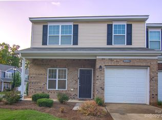 4613 Quinton Ln, Charlotte, NC 28269