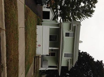 1st image of 627 W Wendell St