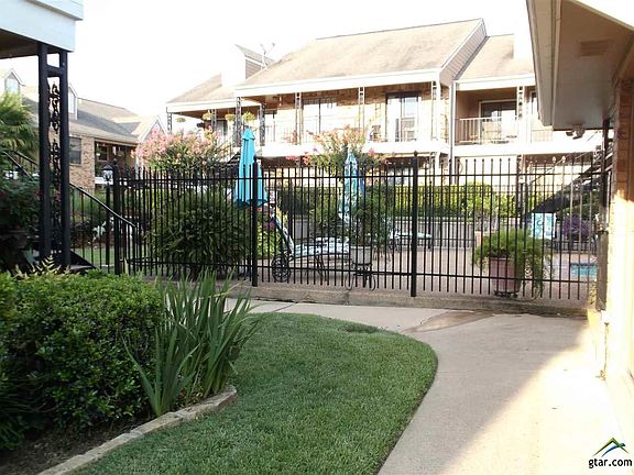 4th image of 400 W South Town Dr APT 101