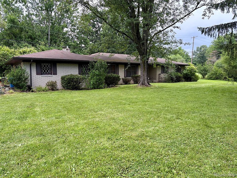 1st image of 4252 Sheldon Rd