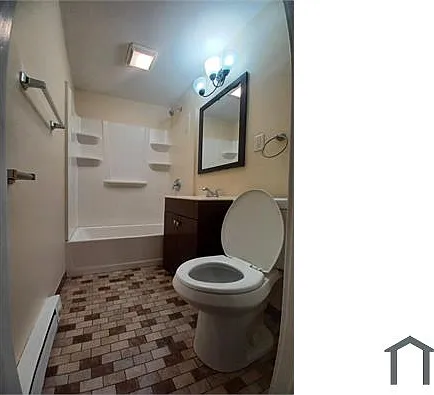 2302 Auburn St #1 — Photo 6