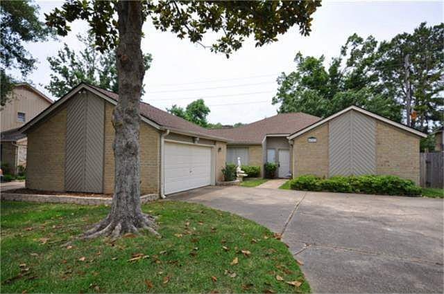 1st image of 4727 Eagle Trail Dr