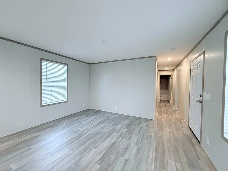 Living Rm hall