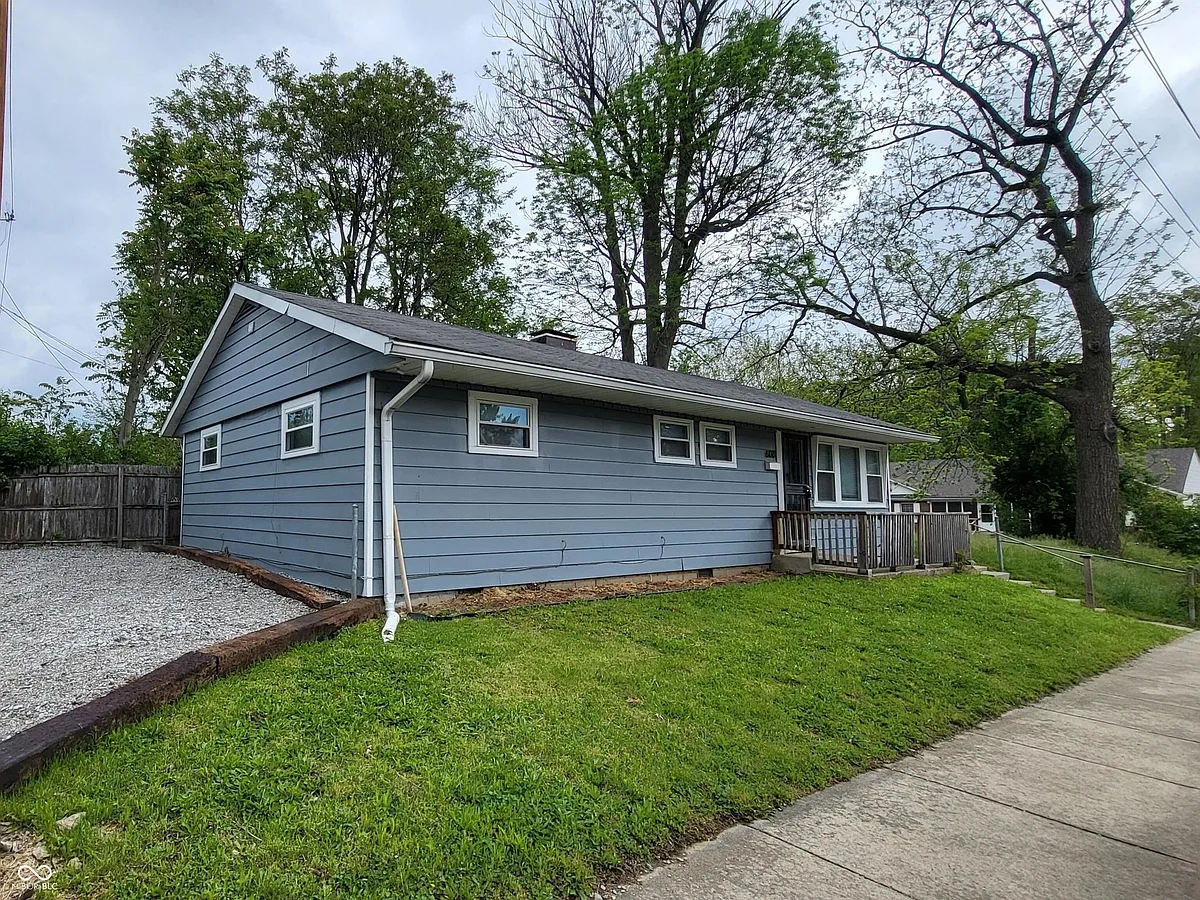 Building Photo - 608 Bernard Ave