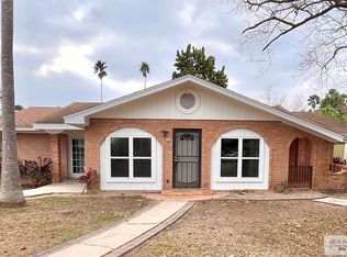 6 Country Club Rd, Brownsville, TX 78520