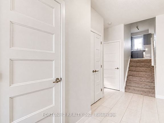 3rd image of 3380 Singleton Ave #80