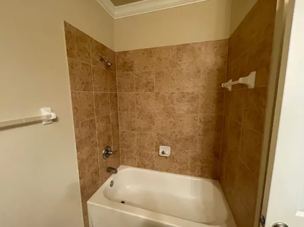 7763 SW 80th Dr, Gainesville, FL 32608