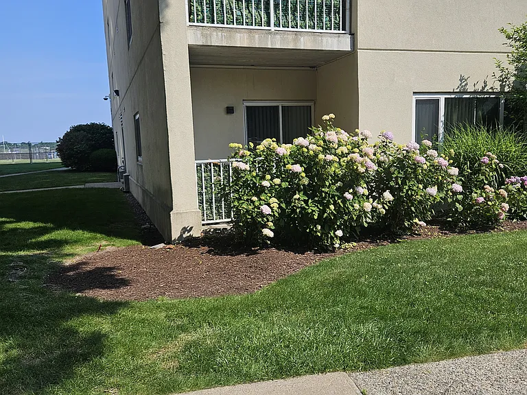 200 Cove Way #120 — Photo 24