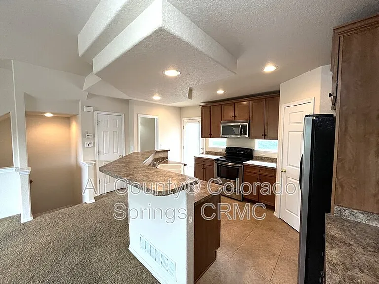 4719 Iron Horse Villas Point — Photo 6