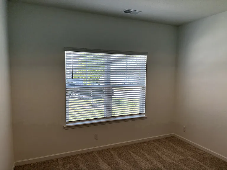 2732 Minuteman Ln — Photo 18