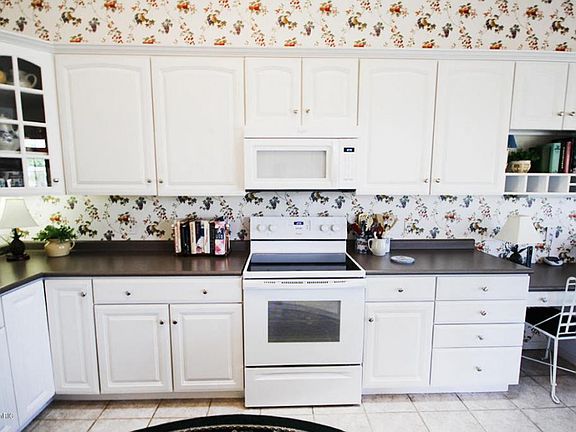 4th image of 68986 Eagle Cove Ct