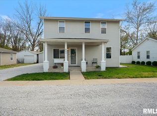 600 W Washington St, Athens, IL 62613