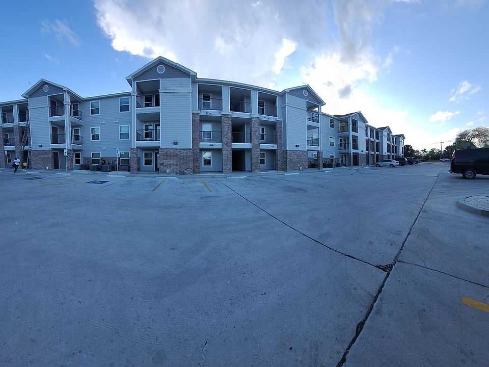 Resaca View Apartment Rentals with Virtual tours Brownsville, TX Zillow