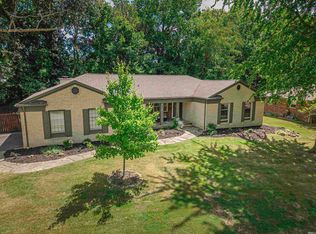 8205 Heather Pl, Evansville, IN