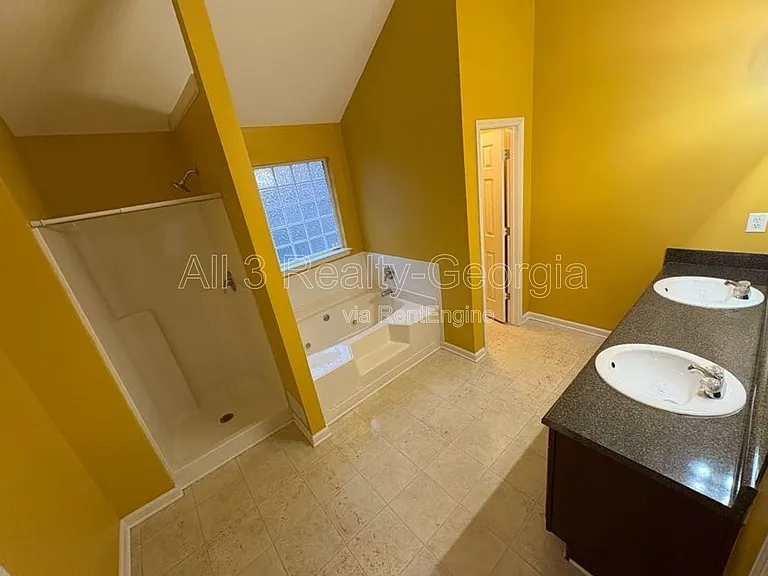 11633 Kades Trl — Photo 24