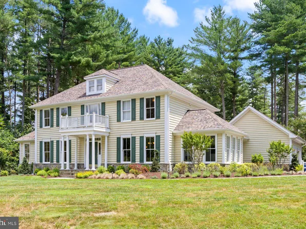 2156 Misty Meadow Rd, Finksburg, MD 21048