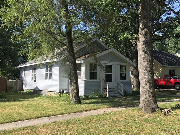 3rd image of 320 Montebello St SE
