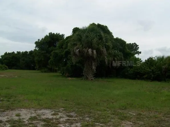 73 Clubhouse Rd, Rotonda West, FL 33947