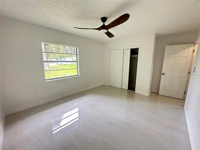 25527 Antler St — Photo 13