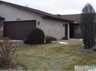 2228 Vierling Dr E, Shakopee, MN 55379