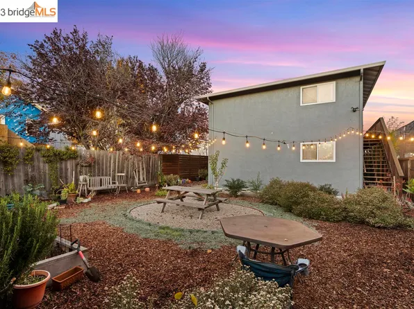 6315 Baker St, Oakland, CA 94608