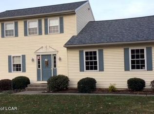 37 Osborne Dr, Pittston, PA 18640